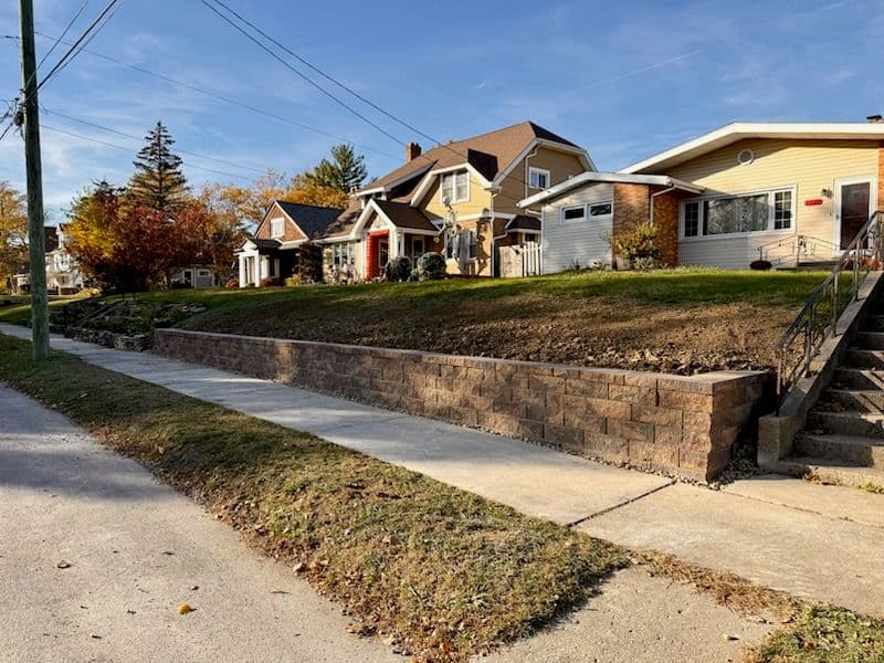 Gallery photos for Retaining Wall Transformation in Lima Ohio: Image #2